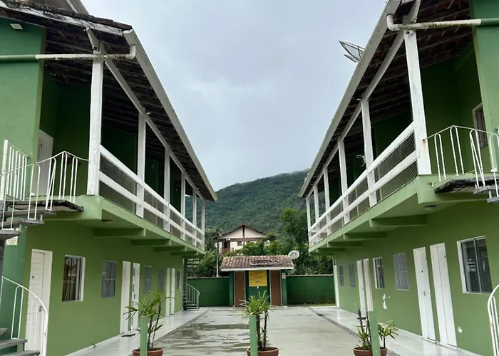 Apartamento Com Piscina, A 400 Metros Da Praia Maranduba