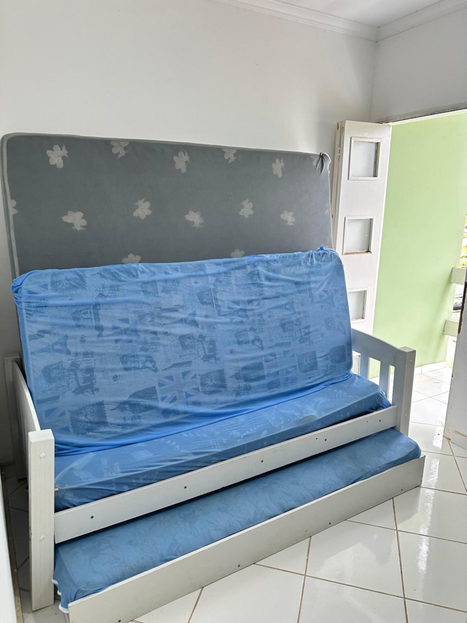 Com Piscina, A 400 Metros Da Maranduba Apartamento Ubatuba