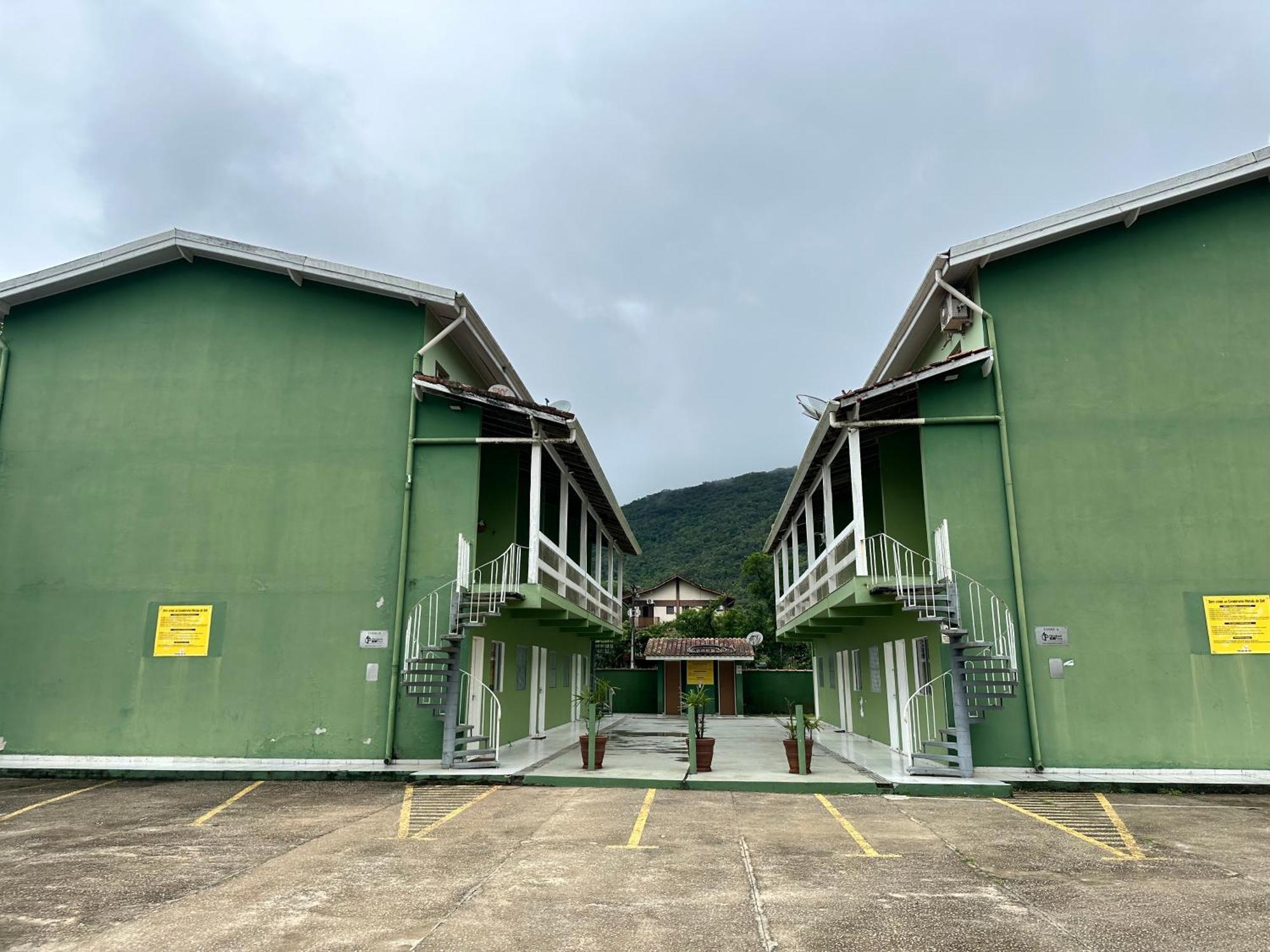 Com Piscina, A 400 Metros Da Maranduba Ubatuba