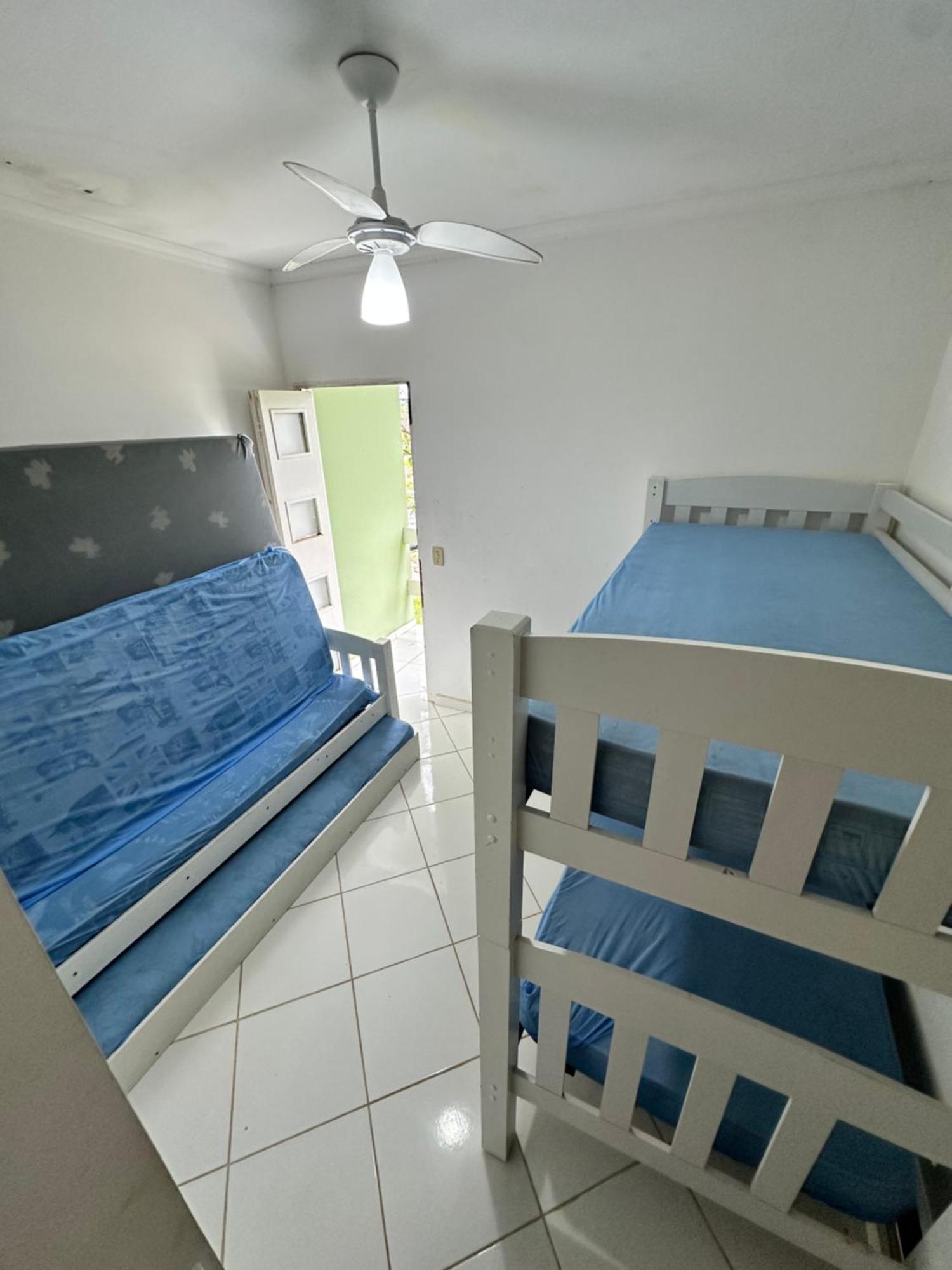 Apartamento Com Piscina, A 400 Metros Da Maranduba Ubatuba