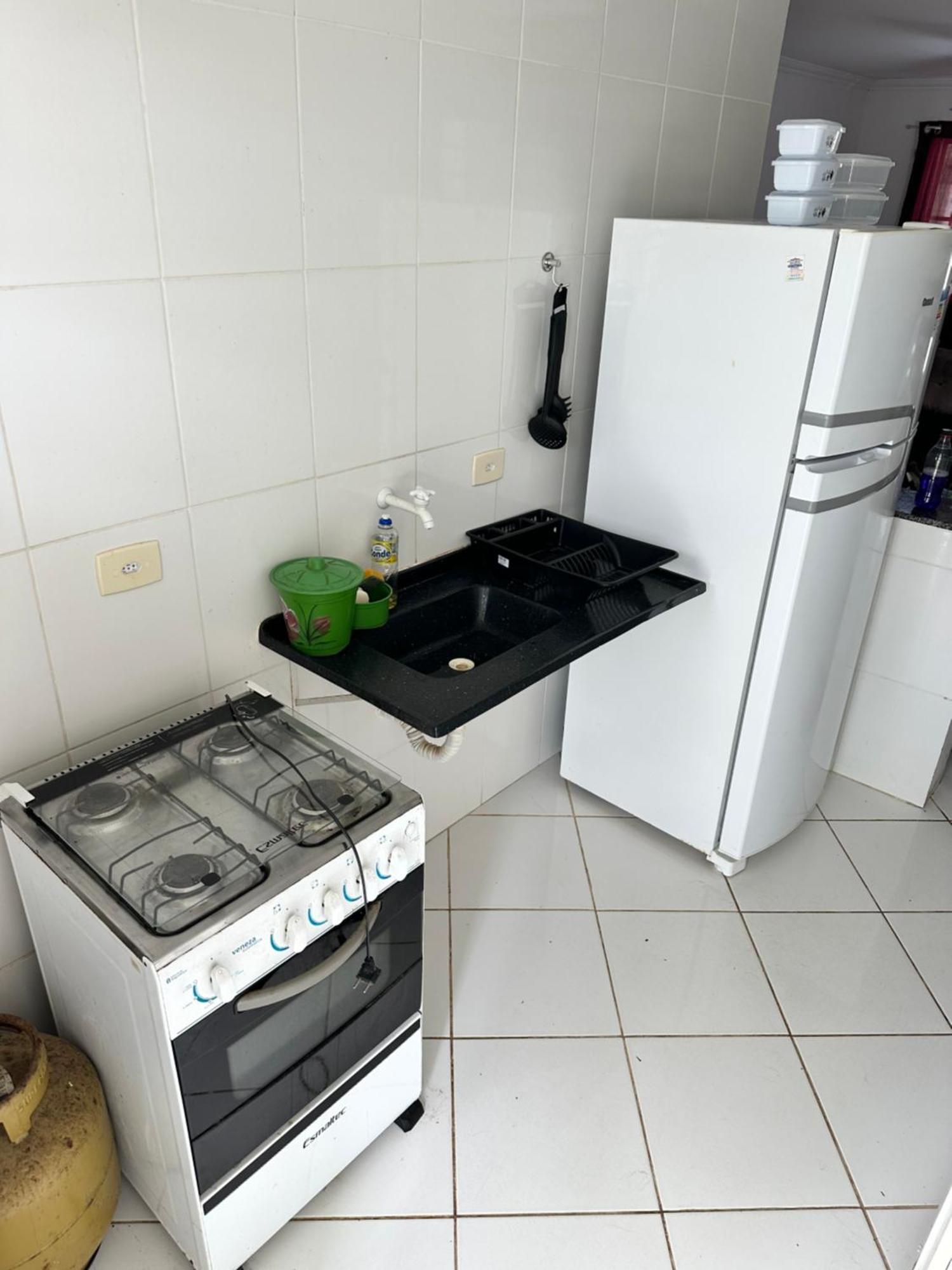Apartamento Com Piscina, A 400 Metros Da Maranduba *